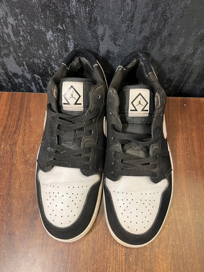 Jordan 1 Low Diamond size 42