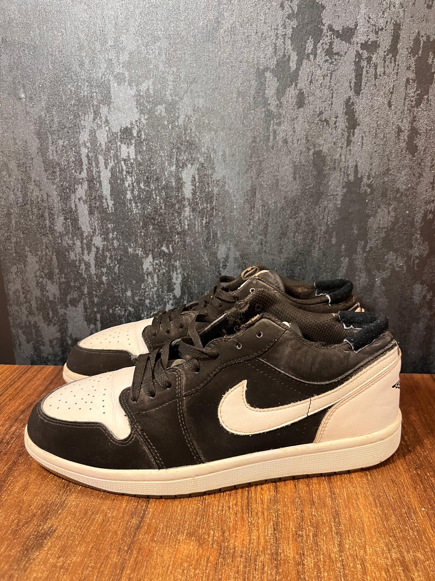Jordan 1 Low Diamond size 42