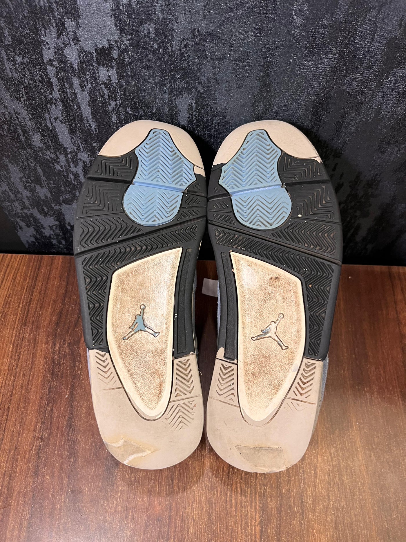Jordan 4 UNI Blue size 42