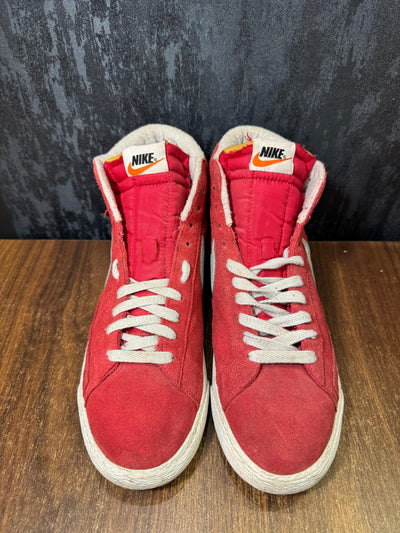 Nike Blazer Mid 77 Team red Size 43