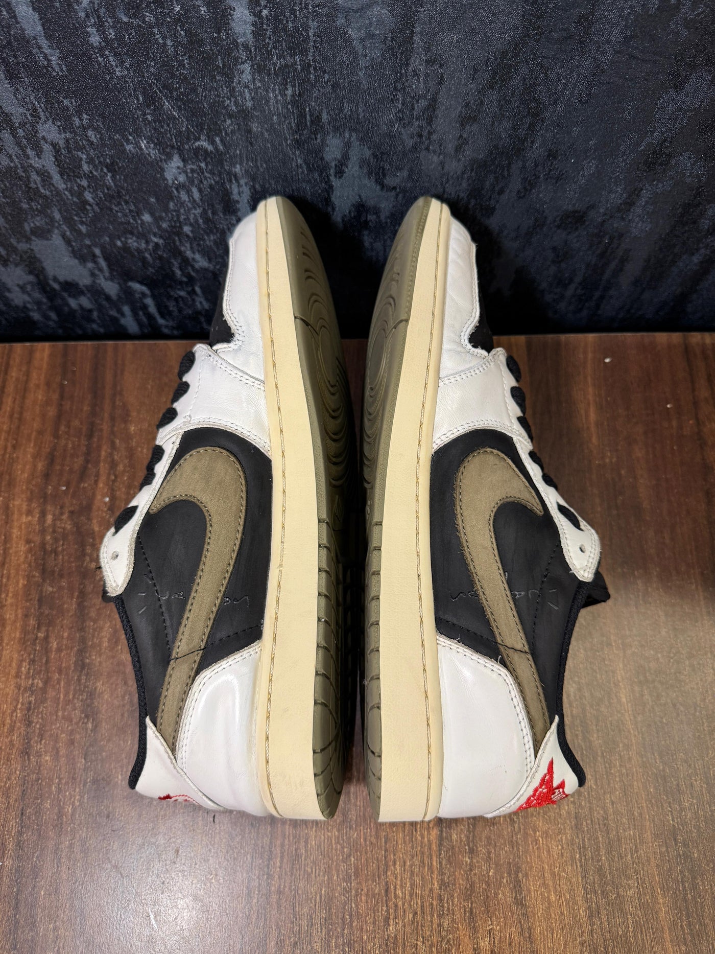 Jordan 1 Retro Low OG SP Travis Scott Olive Size 43