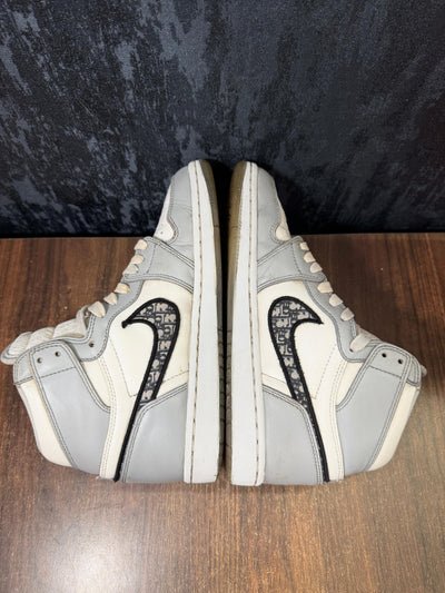 Jordan 1 Retro High Dior size 41