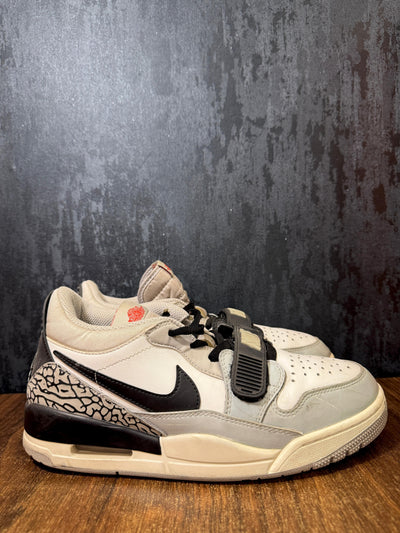 Jordan Legacy 312 Low Light Smoke Grey Size 43