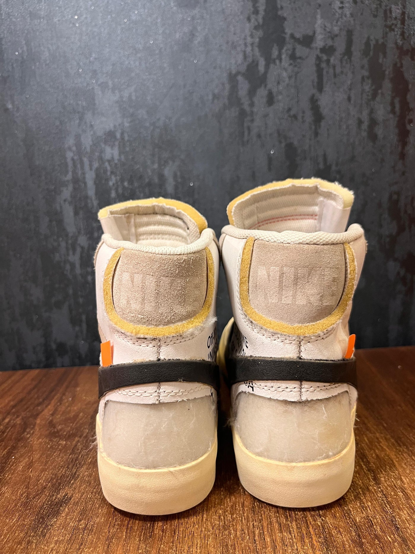 Nike Blazer Mid Off-White size 40