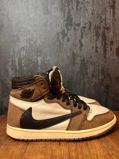 Jordan 1 Retro High OG SP Travis Scott Mocha size 40
