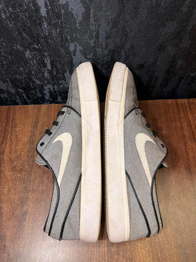 Nike SB Zoom Stefan Janoski Canvas Size 44