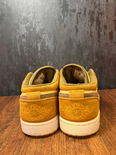 Jordan 1 Low SE Light Curry