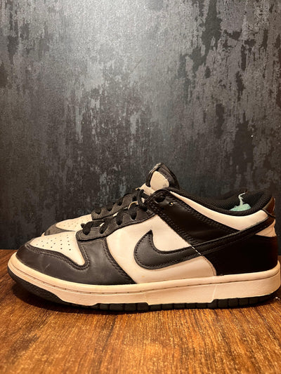 Nike Dunk Low Retro White Black Panda Size 39