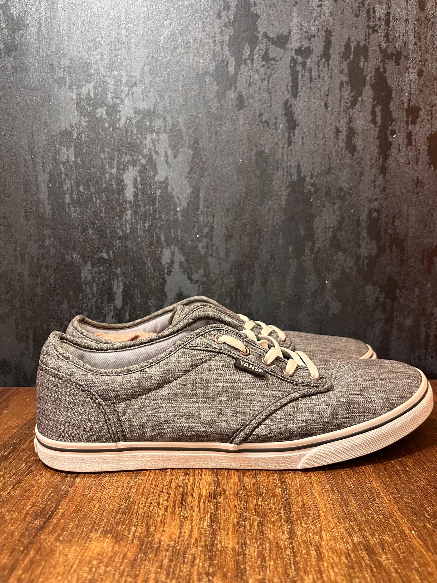 vans atwood grey canvas size 39