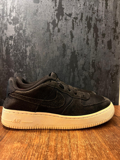 NIKE AF1 Black/White Size 38