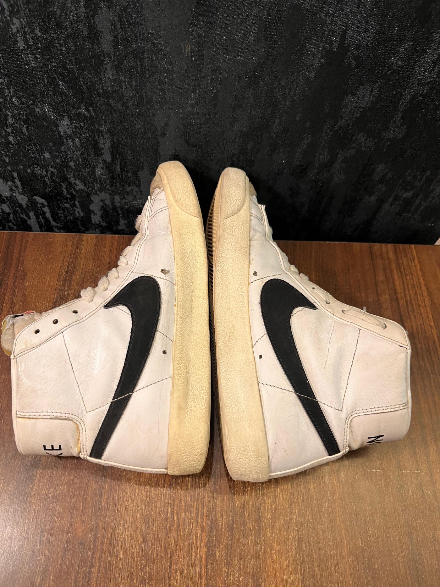 Nike Blazer Mid 77 Vintage White Black Size 38
