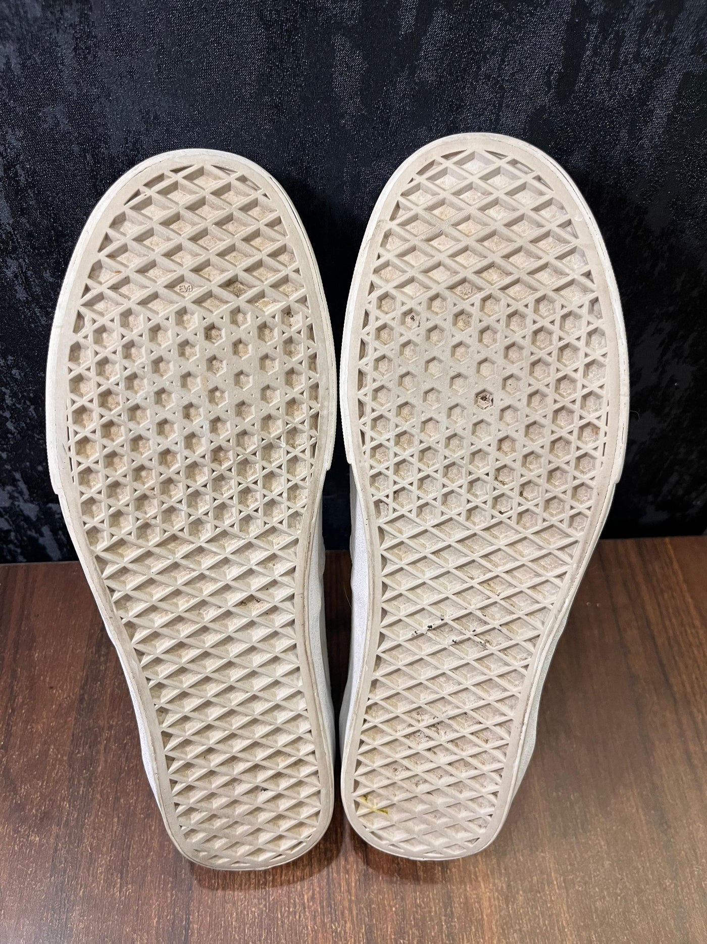 Vans Authentic Size 44