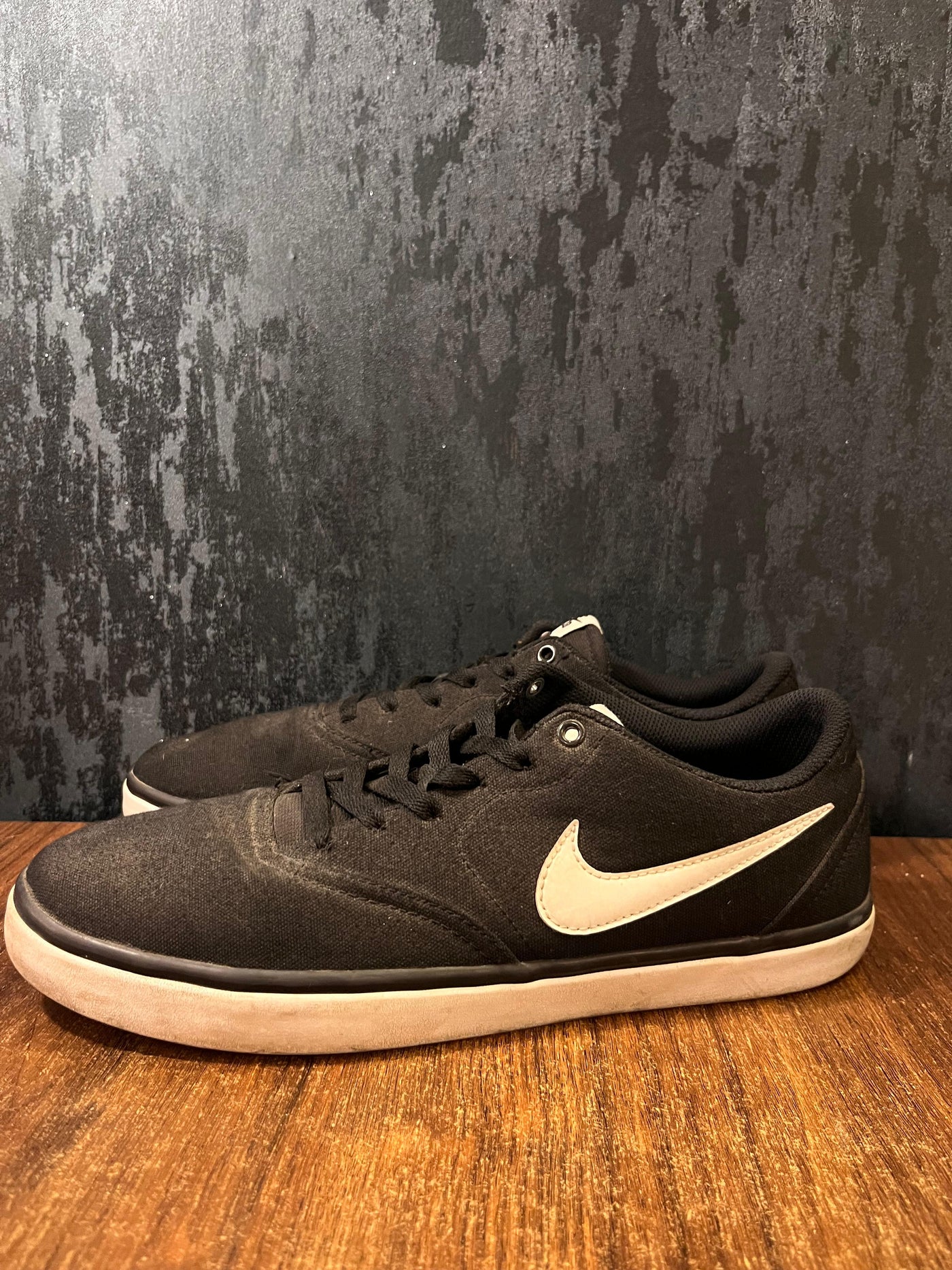 Nike Sb Check Solar Size 44
