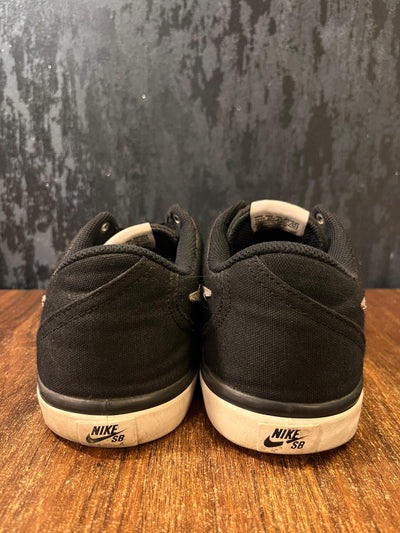 Nike Sb Check Solar Size 44