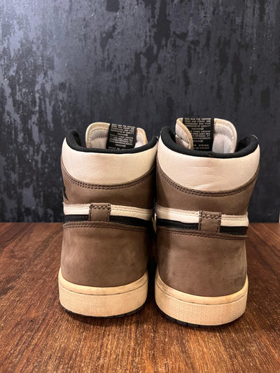 Jordan 1 Retro High Dark Mocha size 45